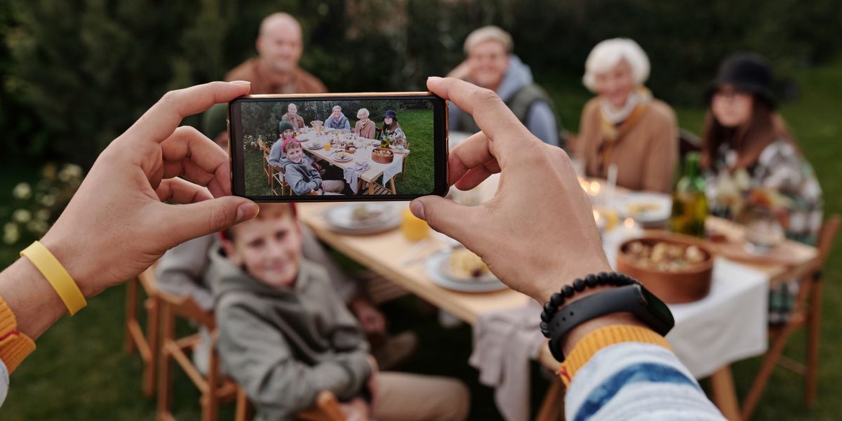 Setting Screen Rules Your Kids Will Actually Respect