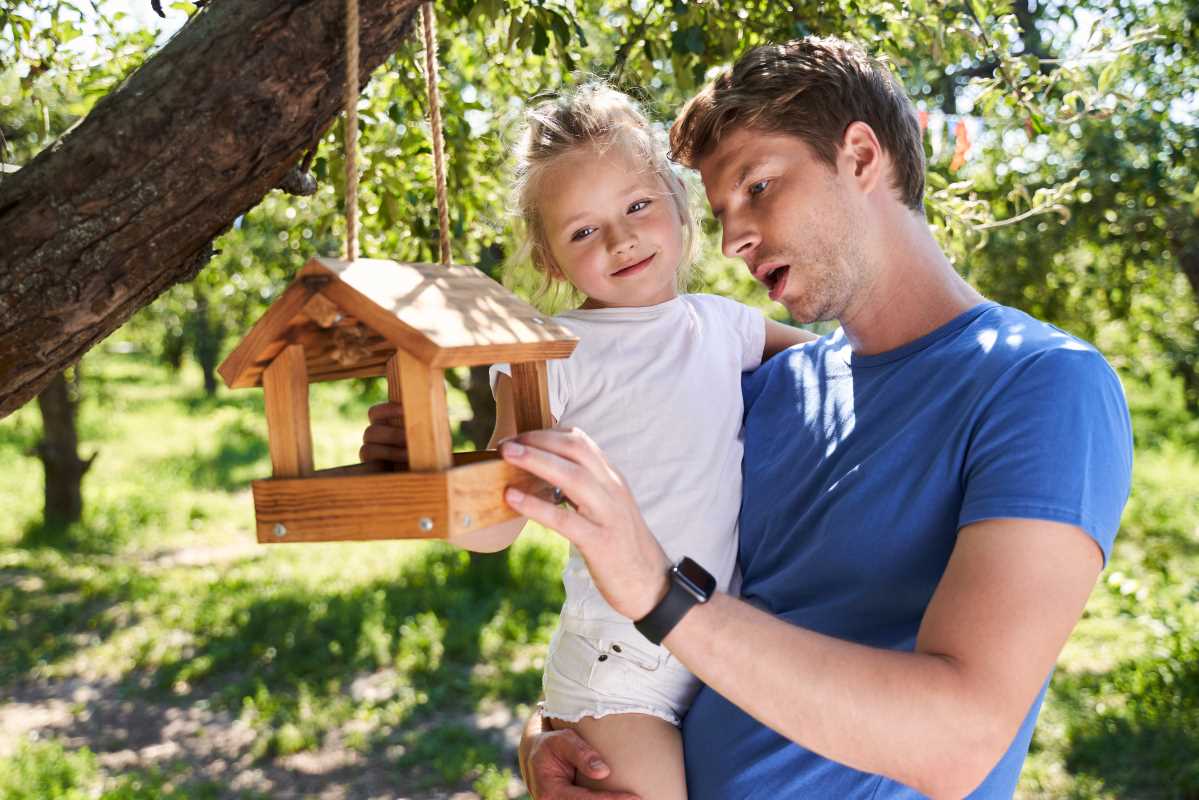 7 Simple Ways to Strengthen Family Bonds